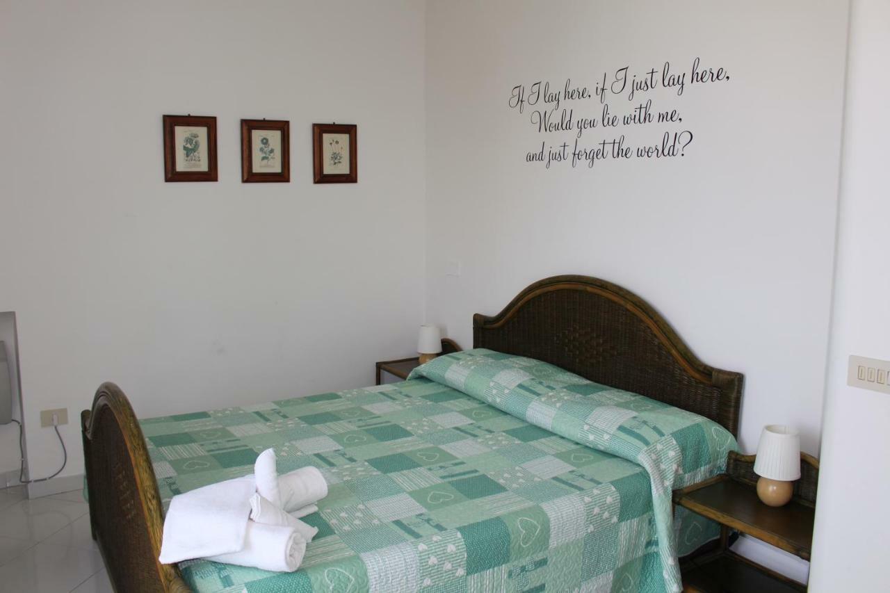 "White Mermaid" - Sorrento Downtown Sea View Apartment Exteriör bild